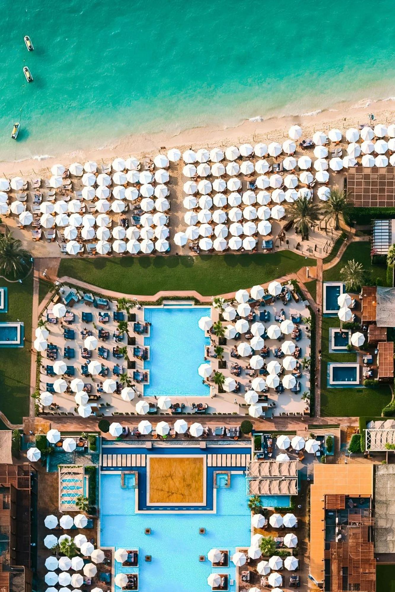 Sonder By Marriott Bonvoy Jbr The Walk Apartments Dubai Bagian luar foto